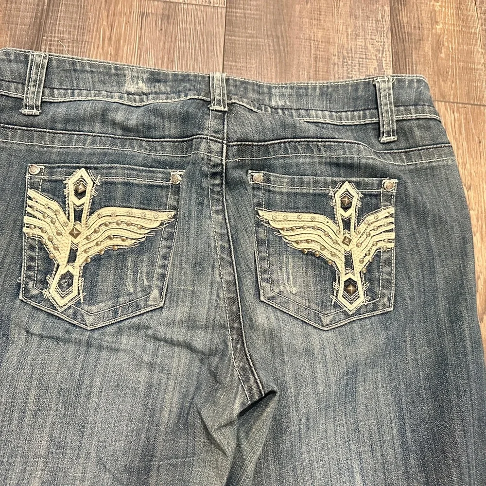 Women’s Boot Cut Jeans in Indigo Blue - Picture 5 of 8